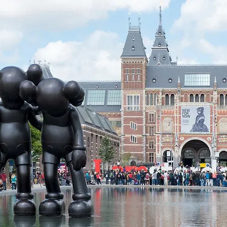 Old / New Pijp Amsterdam