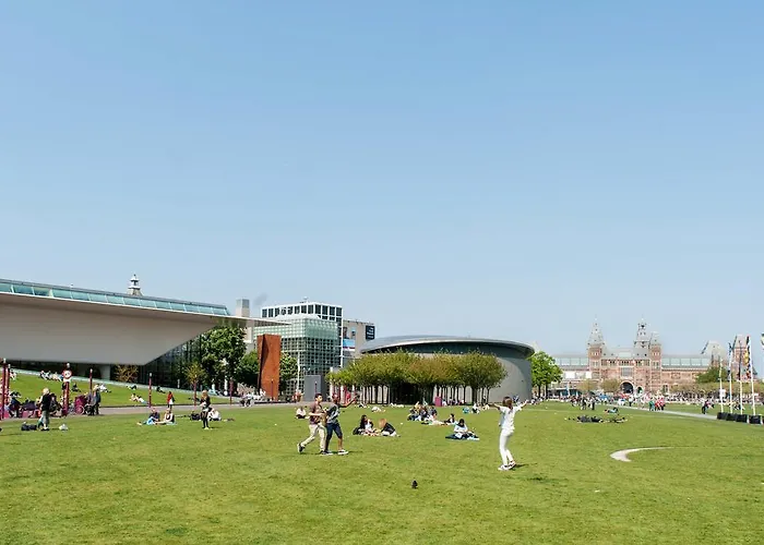 Old / New Pijp 民宿 *