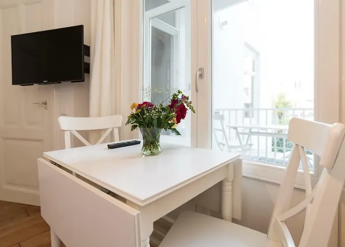 Old / New Pijp 民宿 *